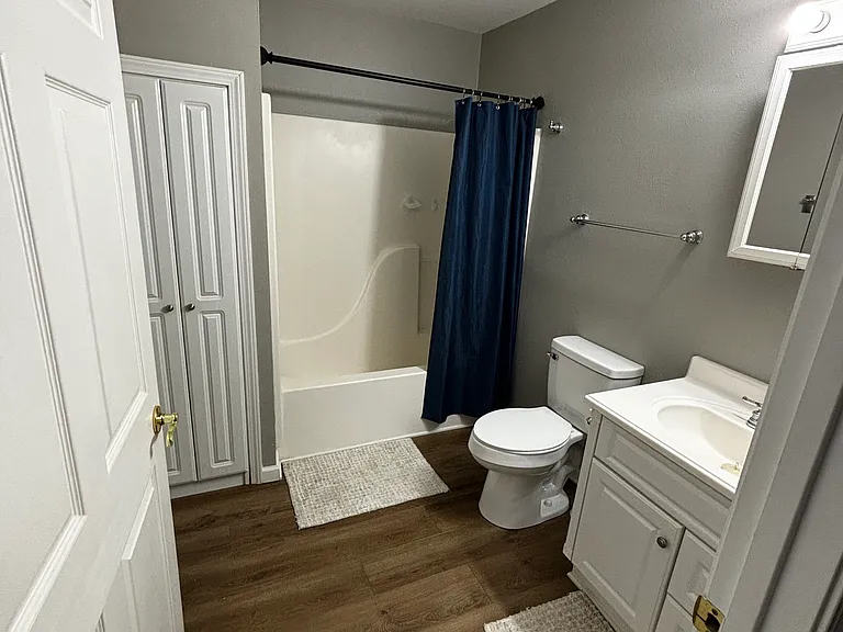 403 W Ash St #B — Photo 3