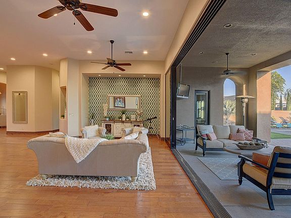 4th image of 3859 E Bellerive Dr
