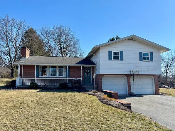 2166 New Franklin Rd, Chambersburg, PA 17202
