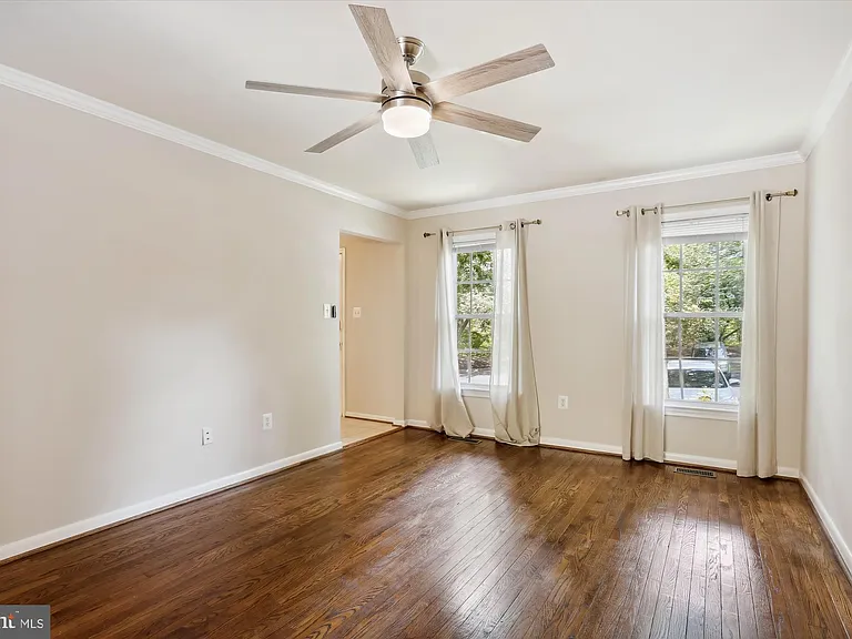 1804 Golf View Ct — Photo 4