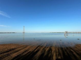 221 Penobscot Trl, Henrietta, TX 76365