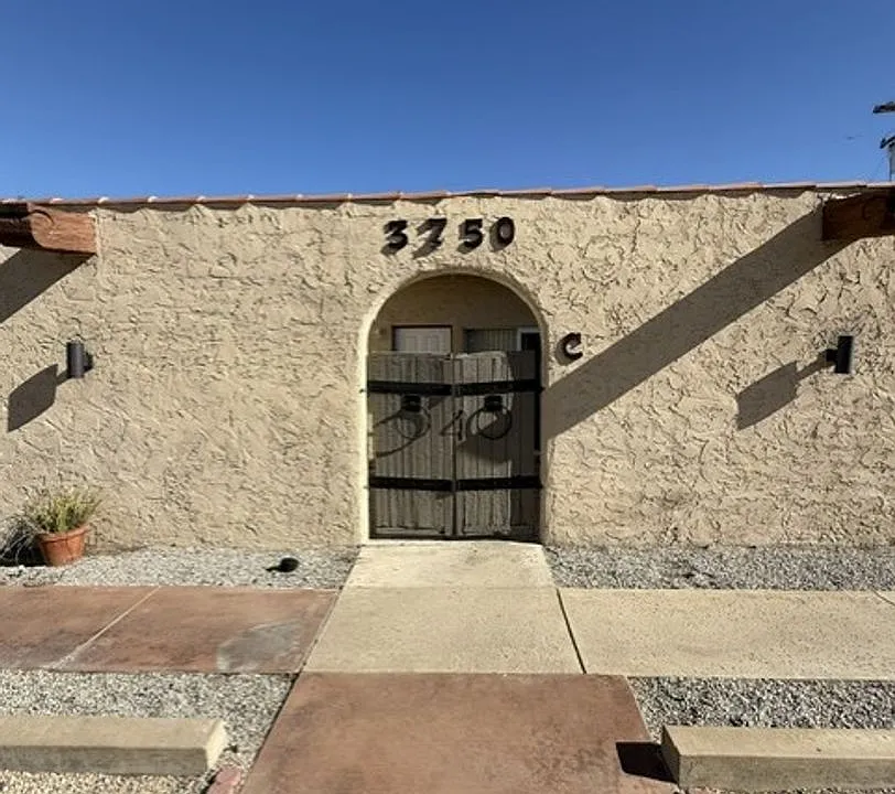 3750 E Calle De Ricardo