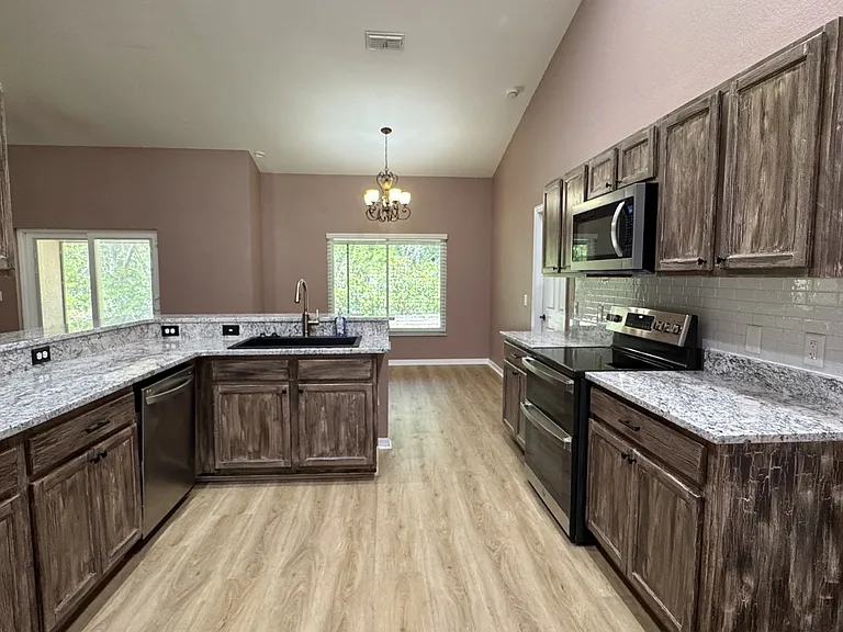 10 Bellis Ct — Photo 10