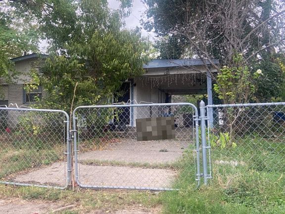 2nd image of 110 Ithaca Dr