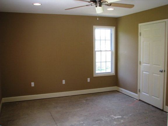 4th image of 18527 Keeneland Ln Unit A