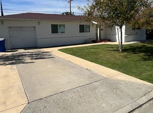 1360 N Alta Way, Hanford, CA 93230