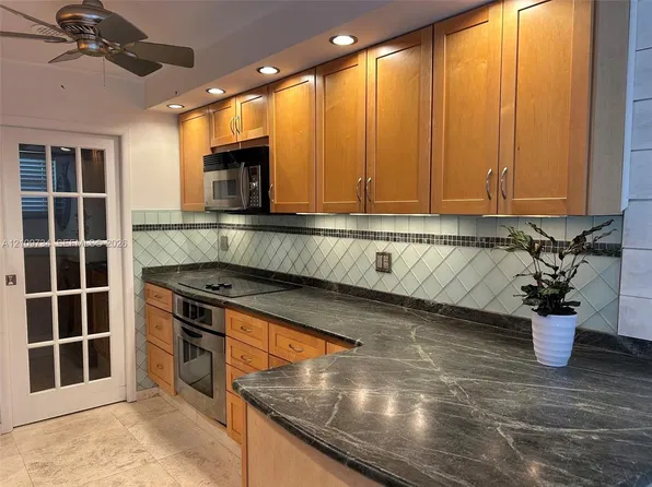 1501 SE 15th St APT 1-2, Fort Lauderdale, FL 33316