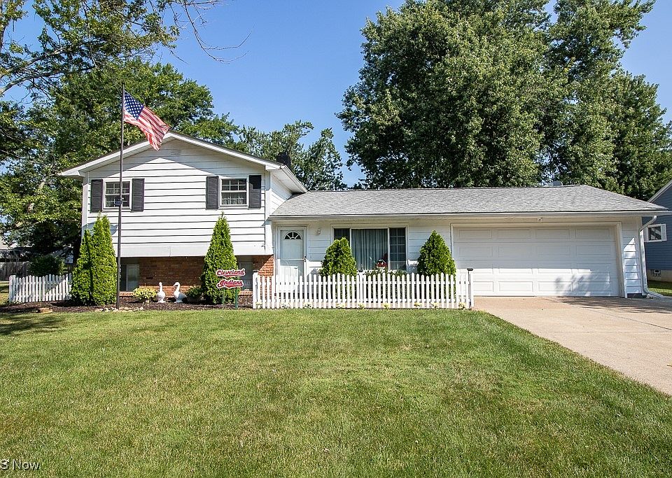 1st image of 74 Tuckmere Dr