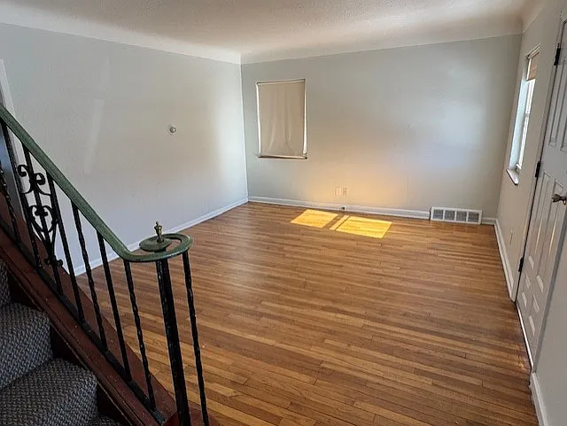 455 E 200th St #1 — Photo 3