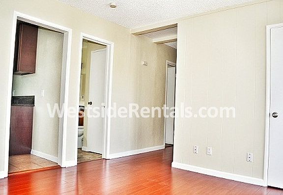3rd image of 2269 Ulric St APT 03