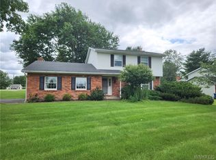 816 Lockport Rd, Youngstown, NY 14174