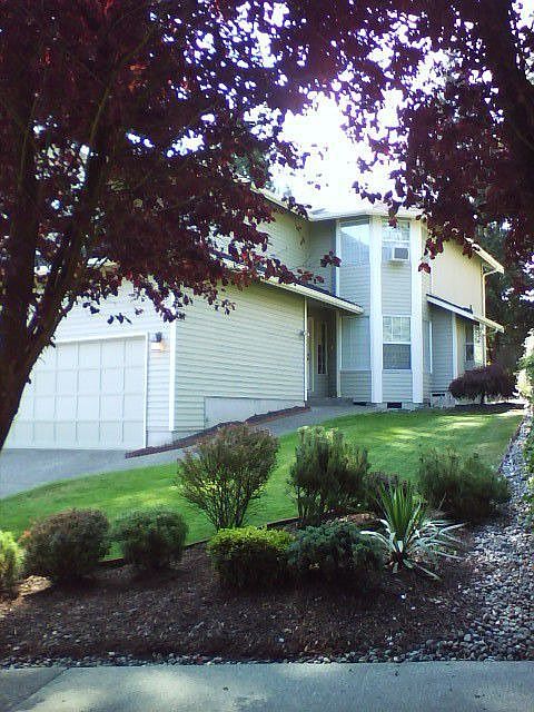 1st image of 3024 23rd Avenue Ct SE