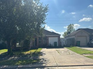 12610 Rio Bravo St, Rosharon, TX 77583