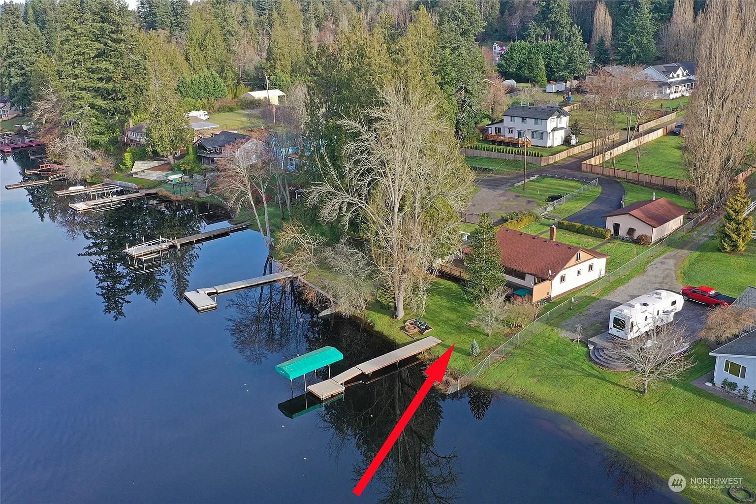 5064 SE Waterski Way photo 1