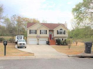 62 Bishop Mill Dr, Cartersville, GA 30121