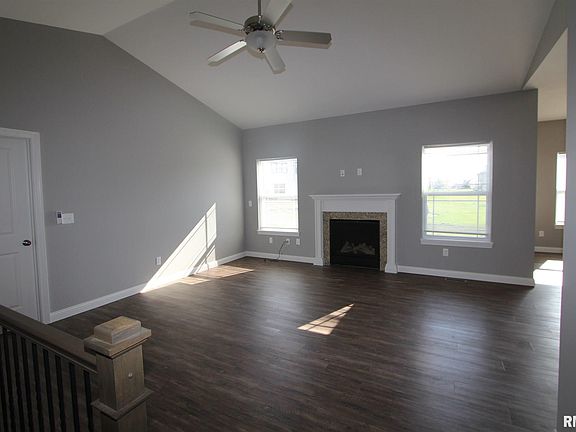 4th image of 7014 N Water Oak Dr