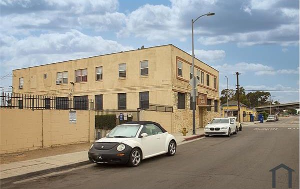 2nd image of 256 W 117th St APT 4