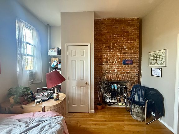 2nd image of 69 Central Ave APT 2r