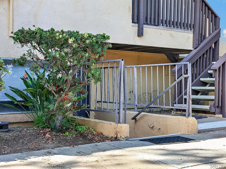 7988 Mission Center Ct #C — Photo 23