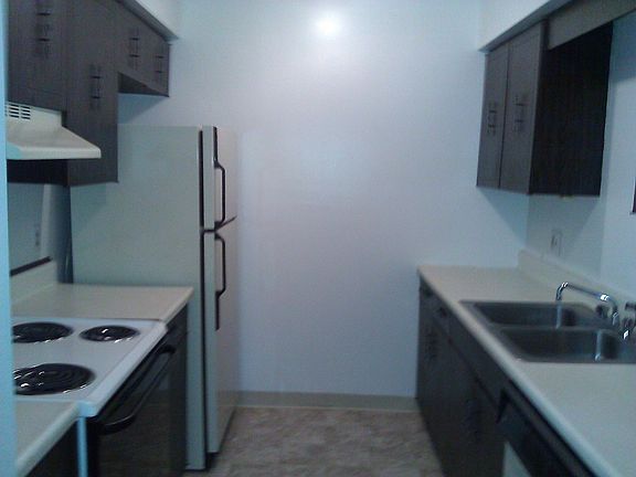 2nd image of 3021 W 39th St APT 1007