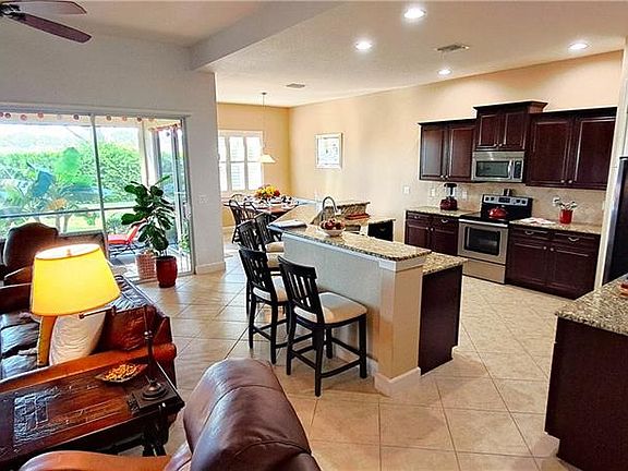 5th image of 26338 Stonewall LN