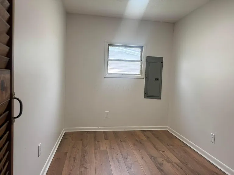 4956 Island Dr NE — Photo 18