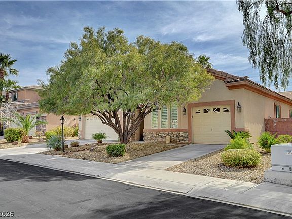 2nd image of 2399 Winter Cliffs St