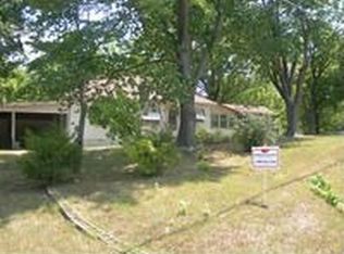 810 Jessie James Rd, Pineville, MO 64856