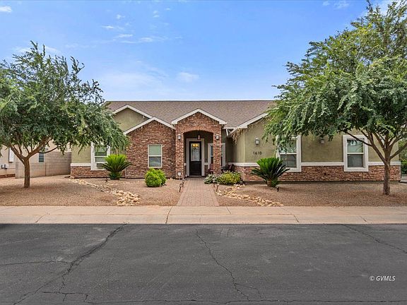 2nd image of 1610 S Camilla Cir