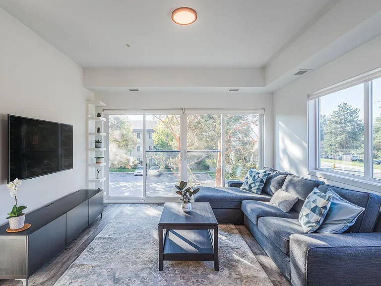 1083 Klo Rd #206 — Photo 9