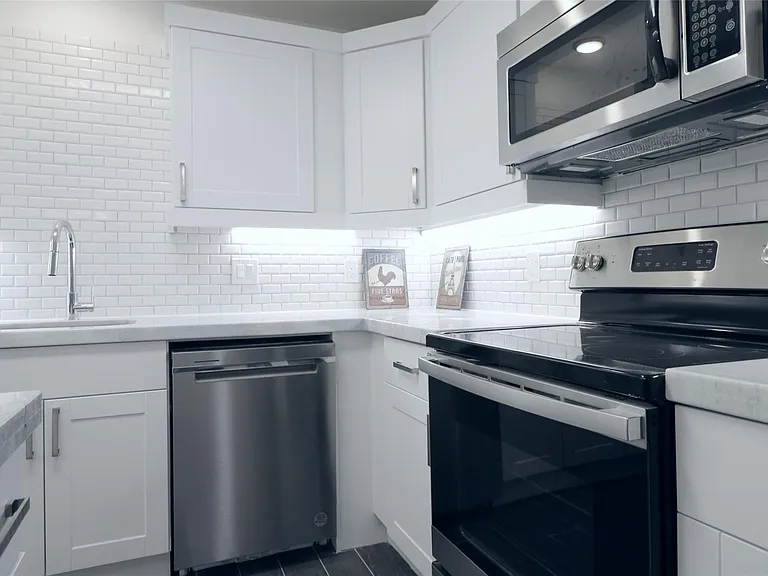 412 Pacific St #7E — Photo 20