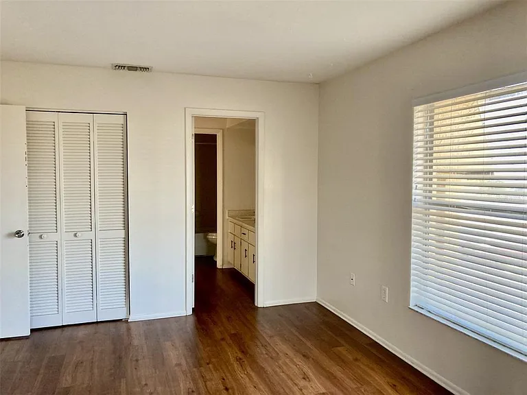5008 Manatee Ave W #1 — Photo 7