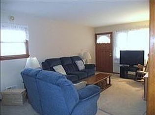 9 S 4th Ave, Manville, NJ 08835