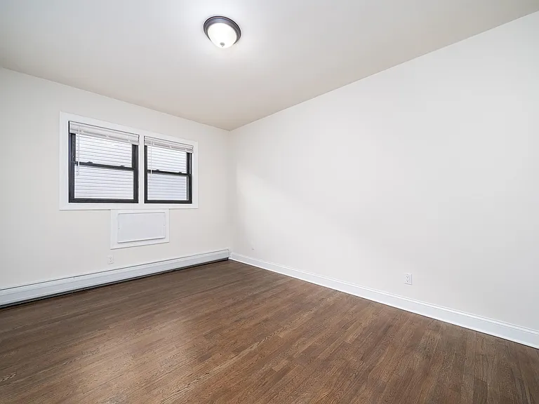 119 Terrace Ave #2 — Photo 3