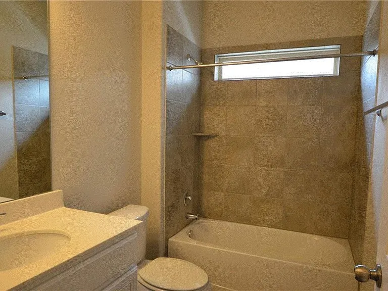 2304 S Lakeline Blvd #243 — Photo 15