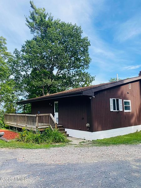 2nd image of 661 Lawson Lake Road