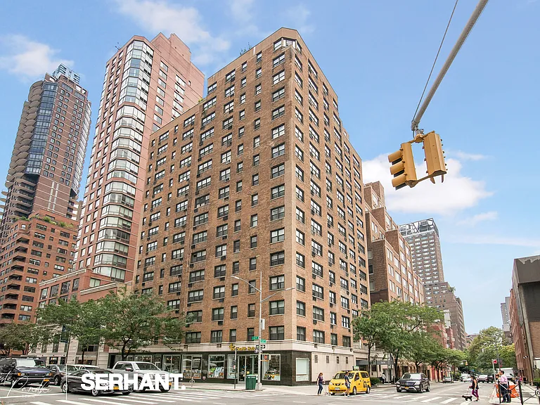 301 E 63rd St #12K — Photo 10