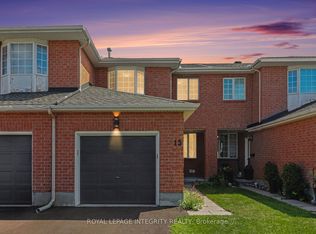 15 Angus Dr, Ottawa, ON K2L 4E6