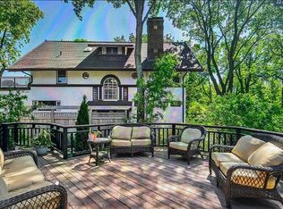 (Undisclosed Address), Riverside, IL 60546