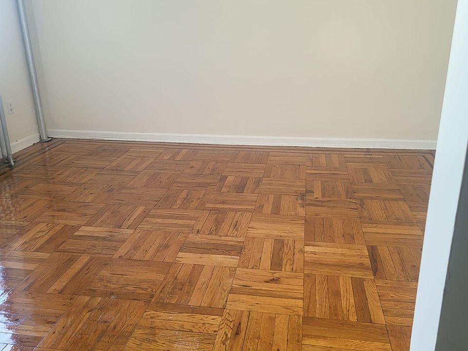 1st image of 768 E 228th St #4
