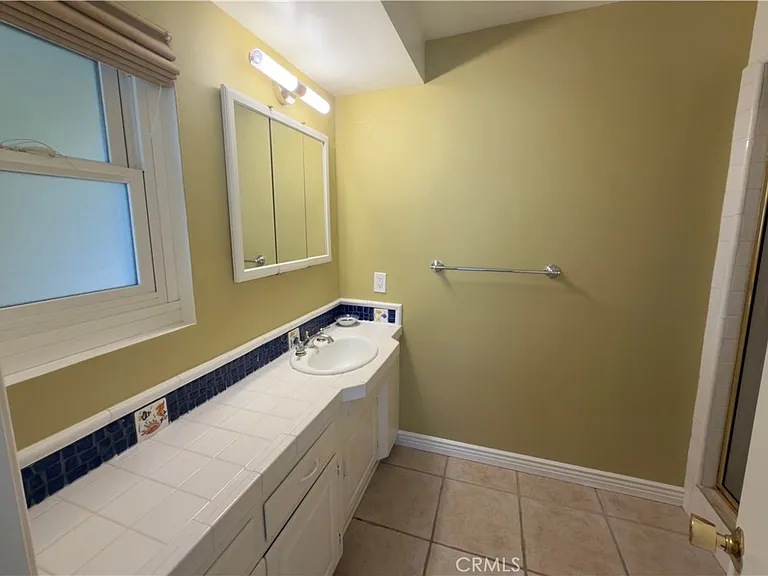 251 Lower Cliff Dr #3 — Photo 15