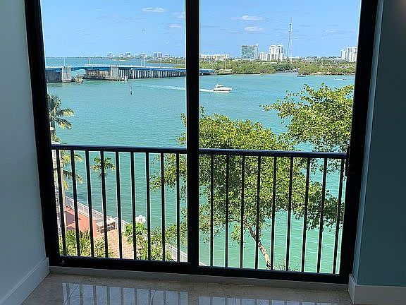 3rd image of 7751 NE Bayshore Ct APT 6D