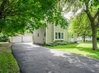 104 Harrison Ave NE, Racine, MN 55967