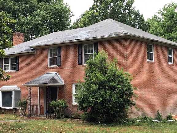 2nd image of 9916 Oldfield Dr