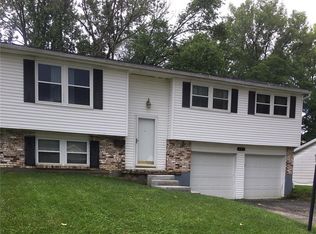 371 Mount Vernon Dr, Xenia, OH 45385