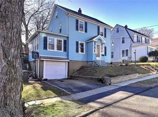 27 Sunnyside Ter, Stratford, CT 06614