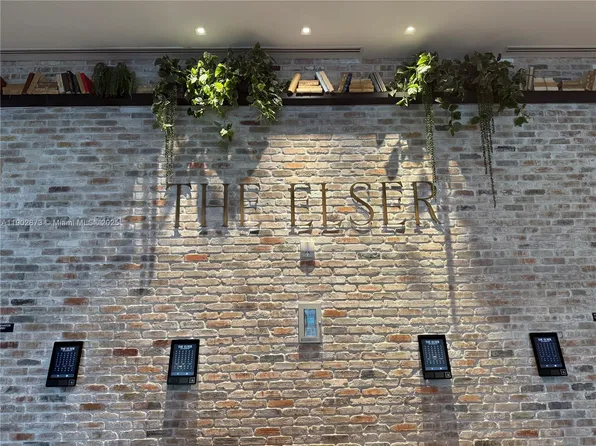 398 NE 5th St #4719, Miami, FL 33132