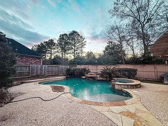 4th image of 79 W Shale Creek Cir