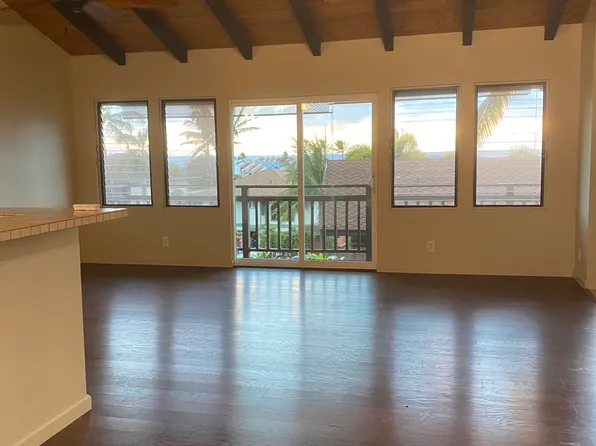 3882 Mahinahina St, Lahaina, HI 96761