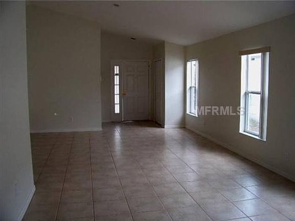 3rd image of 10518 Lakeside Vista Dr